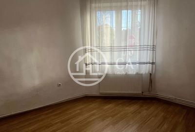Casă cu 3 camere decomandat cu Teren 250 Mp în Central - 7