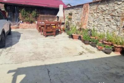 Casă cu 5 camere cu Teren 835 Mp în Satulung - 3