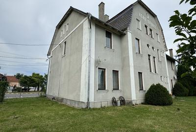 Casă cu 4 camere în Central - 6