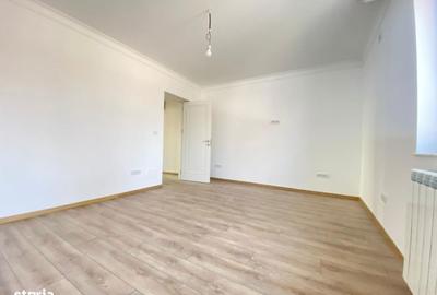 Casă cu 9 camere cu Teren 273 Mp în Moara de Vânt - 4