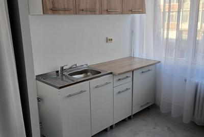 Garsonieră în Tractorul - 3