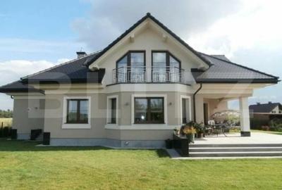 Case de vanzare  , 130 mp construiti , 500 mp teren , zona rezidentiala Scheia