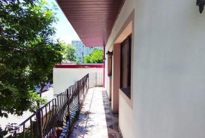 Casă cu 6 camere cu Teren 200 Mp în Rahova - 8