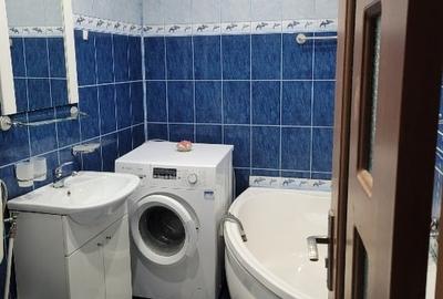 Inchiriez apartament 3 camere Resita. - 6