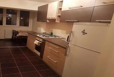 Garsonieră decomandată în Complex Studențesc