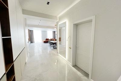 Apartament cu 3 camere decomandat în Apărătorii Patriei - 2