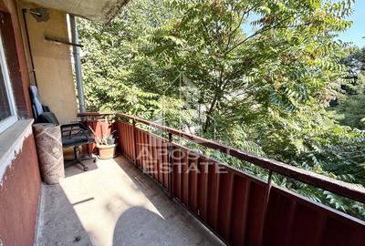 Apartament cu 4 camere, centrala proprie, etaj 2, zona Girocului - 11