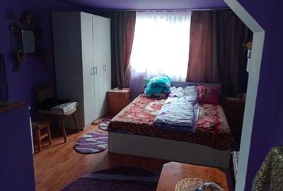 Casă de vânzare - 3