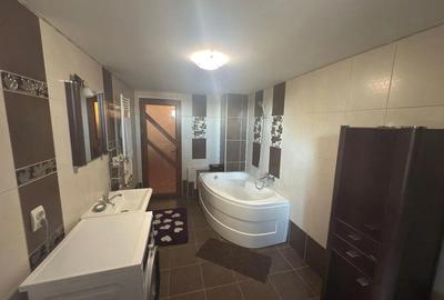 Oferta Apartament 3 camere - 4