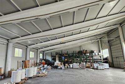 Spațiu comercial, de 1,000 mp, în Est - 10