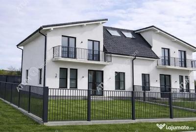 Casă cu 5 camere cu Teren 278 Mp în Central - 3