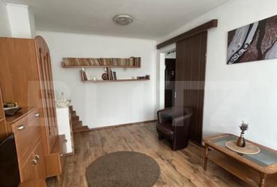 Apartament de vanzare, cu 2 camere, 56mp, zona Garii
