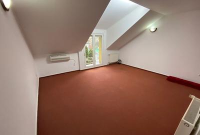 Vilă zona Liviu Rebreanu - 22