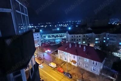 Apartament cu 4 camere decomandat în Gară - 8