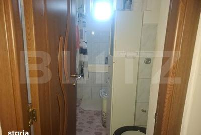 Apartament cu 2 camere decomandat în Micro 5 - 8
