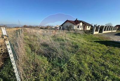 NOU -- TEREN DE VANZARE - Hideaga - 3