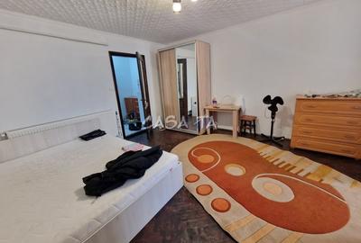 Garsonieră decomandată, mobilată în 1 Mai - 3