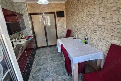 De inchiriat cu 3 camere , Nitu Vasile sector4 - 6
