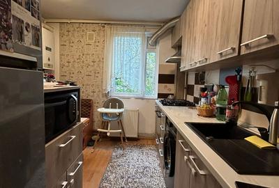 Titan Ozana 3 Camere Etaj 2 Centrala Proprie Instalatii Schimbate - 12