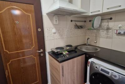 Garsoniera - 5 minute de metrou - 1 Decembrie 1918 - 5