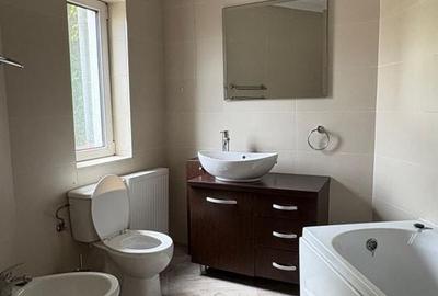 Casa cu 3 camere, mobilat si utilata, zona Platinia - 5