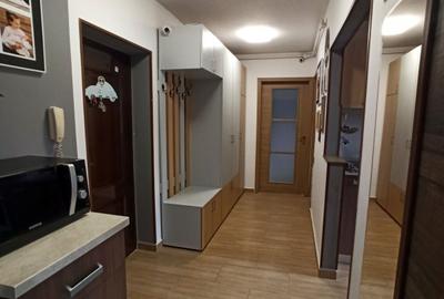 Apartament cu 2 camere decomandat în Exterior Vest - 2