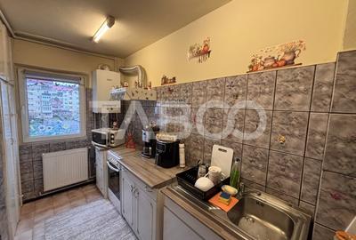 Apartament 3 camere 55 mpu 2 balcoane etaj 2 + pivnita Valea Aurie - 5