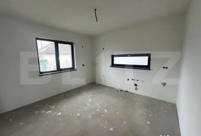 Casă cu 4 camere cu Teren 385 Mp în Mărtinești - 11