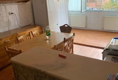 Inchiriez apartament 2 camere - 2