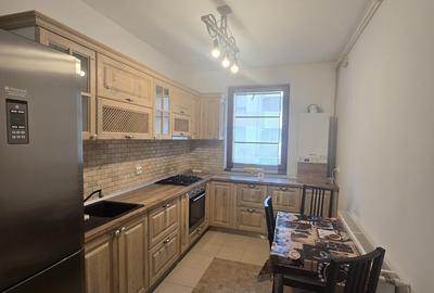 Apartament cu 2 camere decomandat în Central - 9