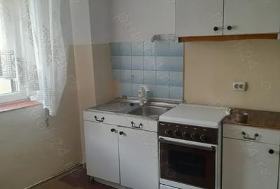 Apartament cu 3 camere decomandat în Aleșd - 3