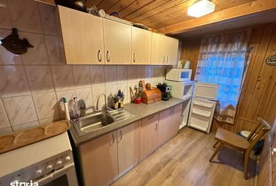 Casă cu 8 camere cu Teren 971 Mp în Cârțișoara - 12