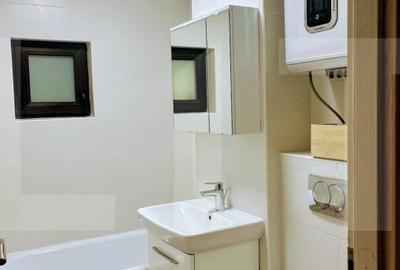 Apartament 3 camere, 67 mp, ultracentral - Piata Romana, complet renovat, etaj 1 - 4