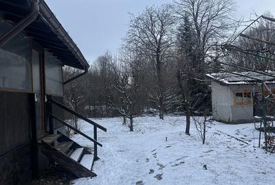 Casă cu 8 camere decomandat cu Teren 1000 Mp în Cornu - 4