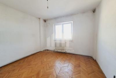 Apartament cu 3 camere decomandat în Cetate - 7