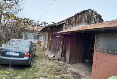 Branesti / IF - casa batraneasca din caramida cu teren de vanzare - 47
