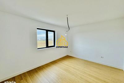 Casă cu 4 camere în Clinceni