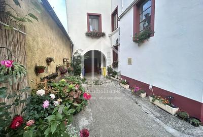 Apartament la casa cu 4 camere, decomandat,pivnita |zona Ultracentrala - 2