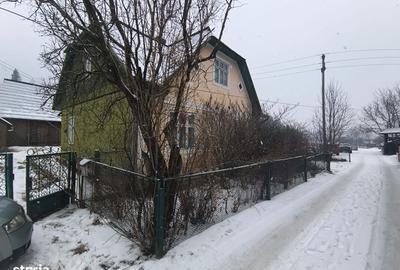Casă cu 4 camere cu Teren 2414 Mp în Central - 5
