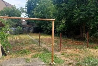 Casă cu 3 camere cu Teren 614 Mp în Central - 1