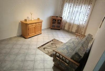 Apartament cu 2 camere decomandat în Aradului