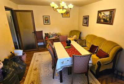 Apartament cu 4 camere decomandat în Tomis I - 12