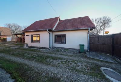 Casă individuală cu 7 camere cu Canalizare în Vest - 8
