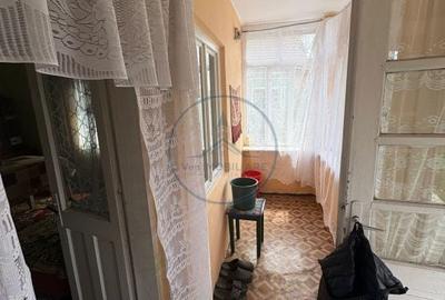 Casă cu 3 camere cu Teren 1329 Mp în Petru Rareș - 1