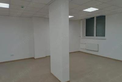 Spațiu comercial, de 48 mp, în Drumul Taberei