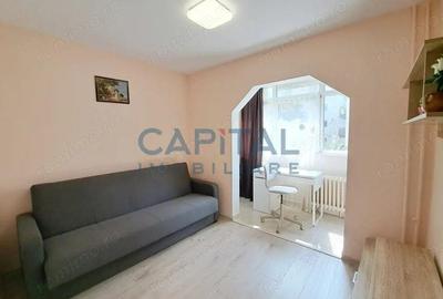 FARA COMISION! 4 camere, etajul 2/4, parcare, UMF - 4