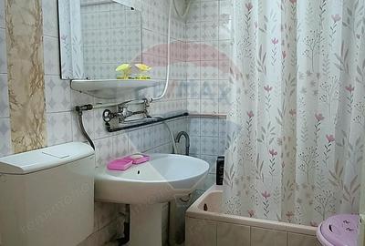 Apartament cu 3 camere semidecomandat în Central - 3