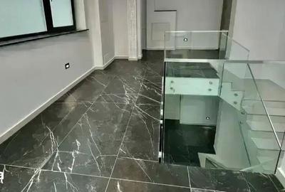 Apartament cu 3 camere decomandat în Bucur Obor - 1