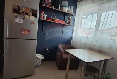 Apartament cu 2 camere semidecomandat, mobilat în Florești - 2