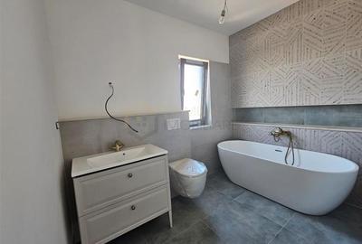 Casă individuală cu 4 camere cu Canalizare în Moșnița Nouă - 9